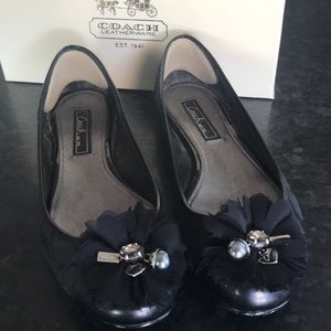 Coach Conney Black flats